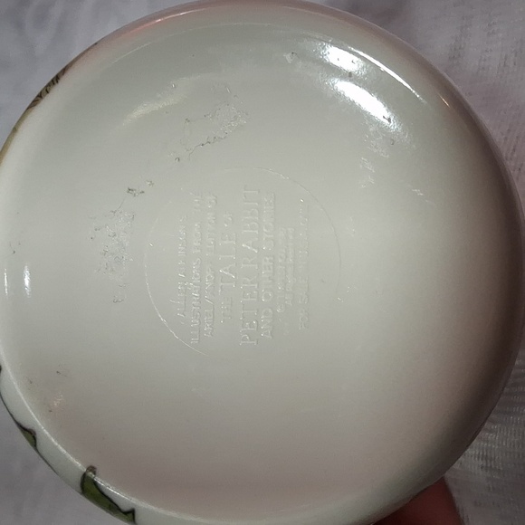 Vintage Peter Rabbit Mug Child Size Two Handles Beatrix Potter 1987 - Picture 6 of 9